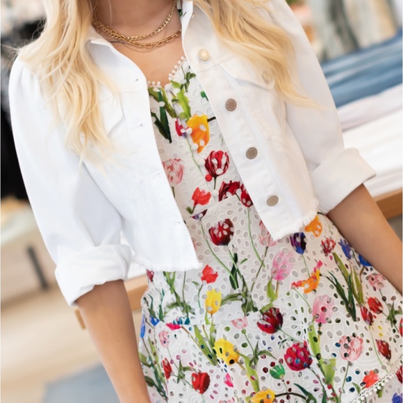 Alice + Olivia | Rosette Floral Eyelet Cotton Minidress | Kiss my Tulip - Picture 5 of 17